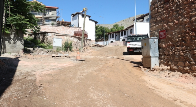 Tokat Belediyesi sokak çalıştırma çalışmalarına devam ediyor