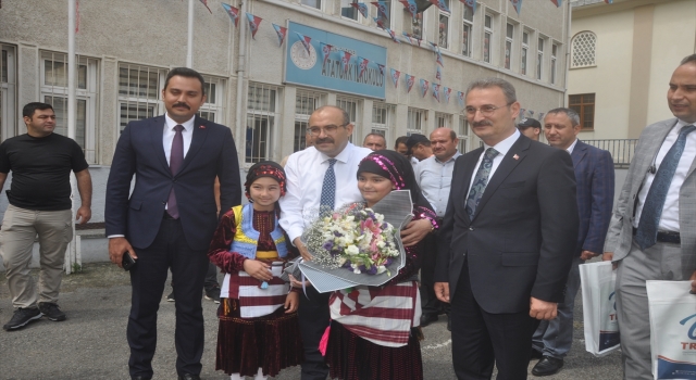 Trabzon Valisi Ustaoğlu, Şalpazarı’nda muhtarlarla bir araya geldi