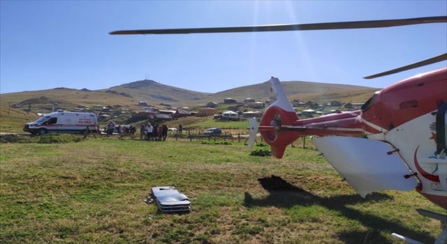 Yaylada hastalanan 82 yaşındaki kadın, helikopterle hastaneye götürüldü