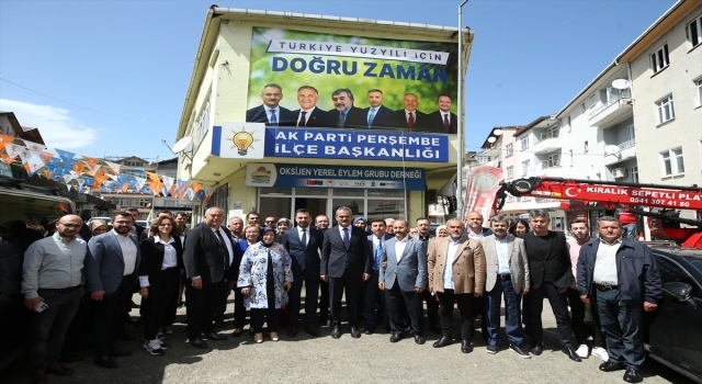 Milli Eğitim Bakanı Özer, AK Parti Perşembe İlçe Başkanlığı ziyaretinde