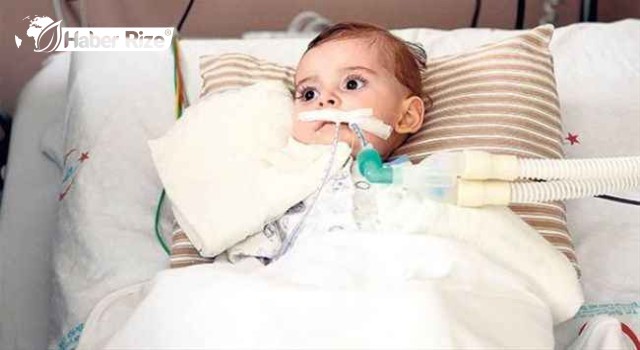 Türkiye'de tanımlı 3. hasta olan bebeğin ailesi bekleyiş içinde