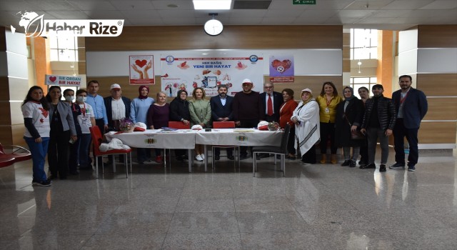 Trabzon'da bir grup "Her Bağış Yeni Bir Hayat" sloganıyla organlarını bağışladı