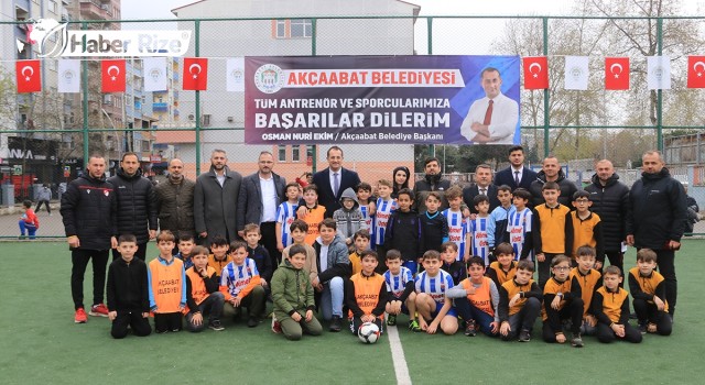 "İlkokullar arası Futbol Şenliği" başladı