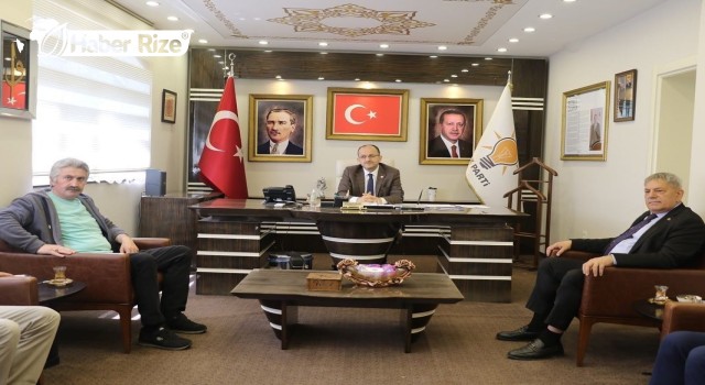 CHP Milletvekili Tahsin Ocaklı, Ak Parti İl Başkanını Ziyaret Etti