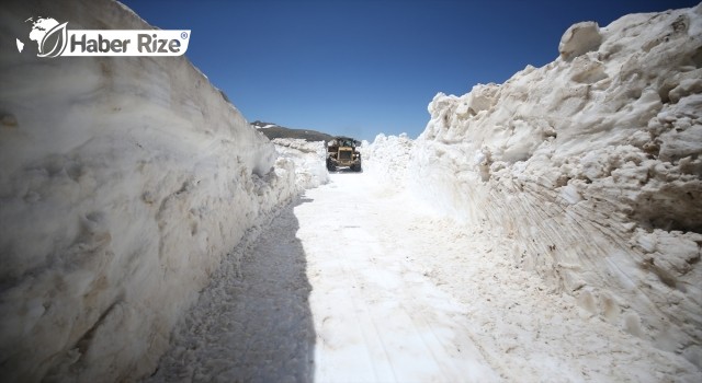 Ordu’da 2 bin rakımlı Çambaşı Yaylası’nda karla mücadele sürüyor
