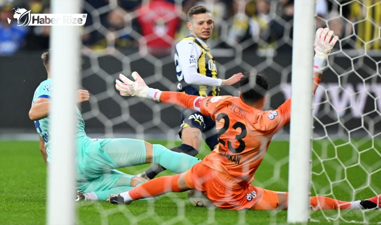 Çaykur Rizespor – Fenerbahçe maçının ilk 11’leri açıklandı