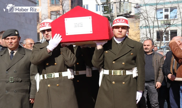İzmir'de kalp krizi sonucu hayatını kaybeden asker, Ordu'da son yolculuğuna uğurlandı