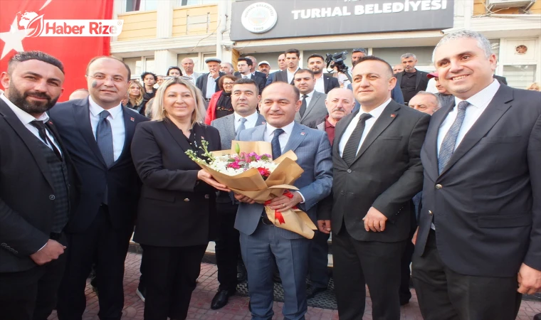 CHP Genel Başkan Yardımcısı Özgür Karabat’tan CHP’li belediyelere ziyaret