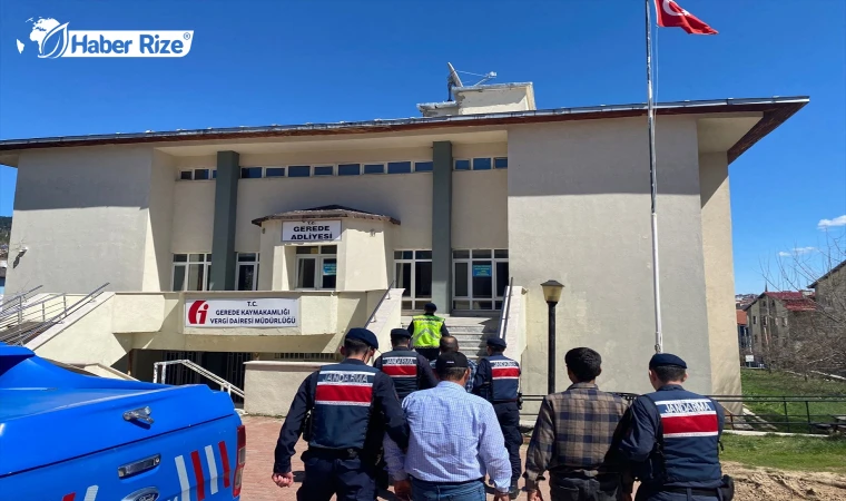 Mardin’de 1 kişinin öldüğü muhtarlık seçimi kavgasının şüphelileri Bolu’da yakalandı