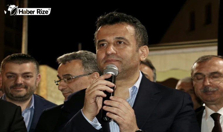 Samsun Büyükşehir Belediye Başkanlığını kazanan AK Parti’li Doğan, vatandaşlara hitap etti