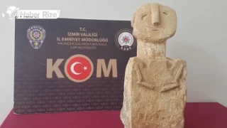 İzmir'de tarihi eser operasyonu: 11 bin 500 yıllık heykel ele geçirildi