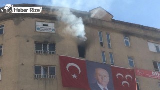 MHP İl Başkanlığı binasında yangın çıktı