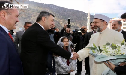 Diyanet İşleri Başkanı Erbaş, Gümüşhane Valiliğini ziyaret etti