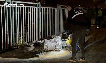 Adana'da kaldırıma çarpan motosikletteki 2 kişi öldü