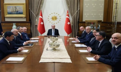 Cumhurbaşkanı Erdoğan, Polonya ve Romanya heyetleriyle görüştü