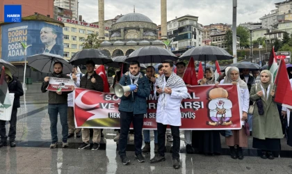 Rize'de sağlık çalışanları "sessiz yürüyüş"le İsrail'i protesto etti