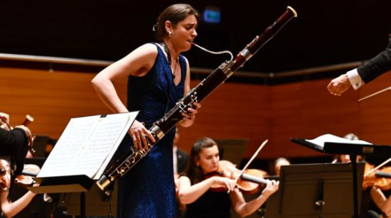 Fransız fagot sanatçısı Sophie Dervaux, İzmir'de sahne aldı