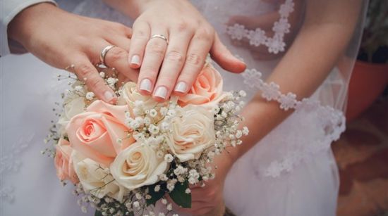 Aile Yılı kapsamında belediyelerden genç çiftlere destek