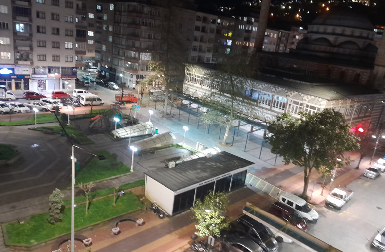 Sahil Camii ve Çevresi Yenilenen Yüzüyle Işıl Işıl Görünüm Kazandı