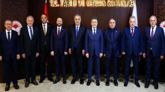 Rize Heyeti Ankara’da: Çay Sezonu Öncesi Üretici Talepleri Masada