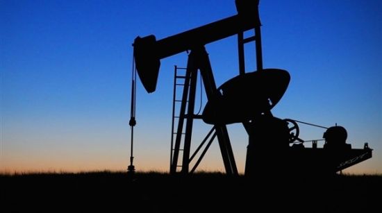 Petrol fiyatları satıcılı bir eğilim gösterdi