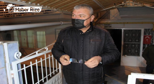 Eski gazeteci evinde ölü bulundu