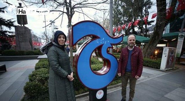 Trabzonspor'un şampiyonluk kupasını çocuklarının mezarına götürmek istiyorlar