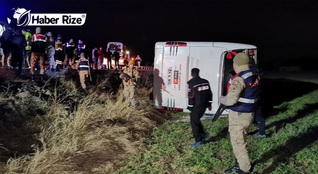 Yolcu otobüsü şarampole devrildi