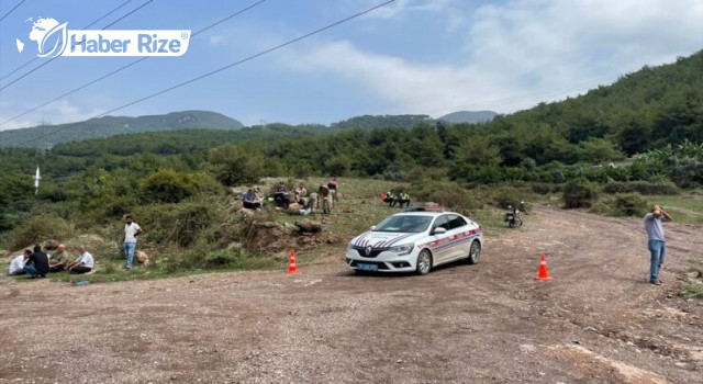 Uçuruma düşen kamyonette 3 öldü