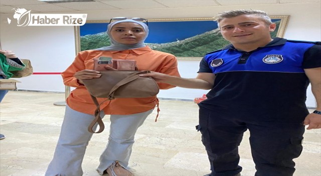 Zabıta memurunun bulduğu para sahibine ulaştırıldı