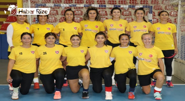 A Milli Kadın Hokey Takımı, Amasya'da kampa girdi