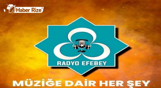 Bahçeli, ismini koyduğu "Efebey" radyo kanalının ilk yayınını dinledi