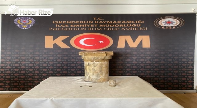 Evinde sikke, sütun ve heykel başı bulunan zanlı yakalandı