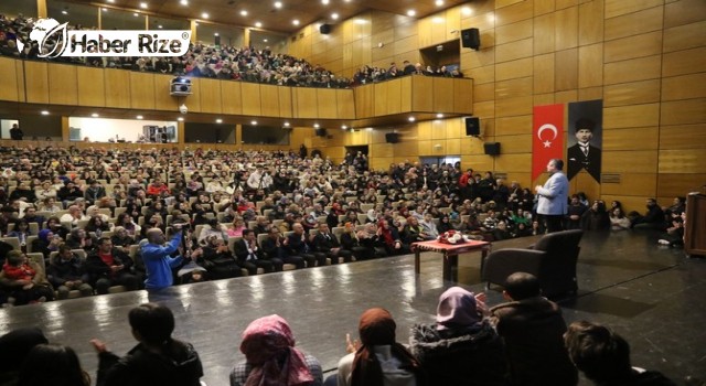 “Huzurlu Aile Mutlu Gençlik”