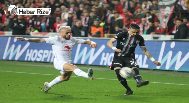 Samsunspor,Altınordu’yu yenerek liderliğini sürdürdü