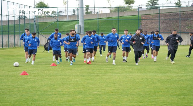 Çaykur Rizespor'un Erzurum kampı başladı