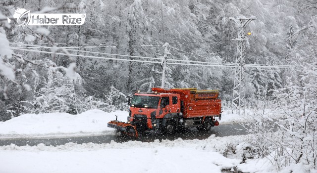 Doğu Karadeniz'de 220 köye ulaşım sağlanamıyor