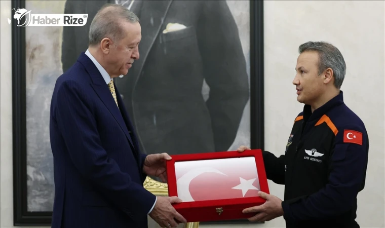 Cumhurbaşkanı Erdoğan, Türkiye'nin ilk astronotu Gezeravcı'yı kabul etti