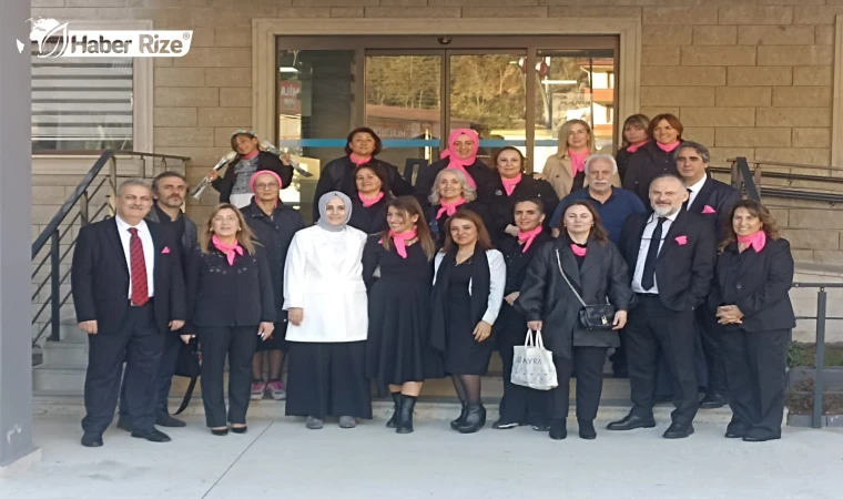 Rize Huzur Evinde Şef Emine Özdemir Yılmaz Öncülüğünde Konser