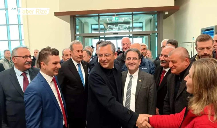 CHP Lideri Özgür Özel: 'Çay Üreticisinin Emeklerini Çalanlara Lanet Olsun!