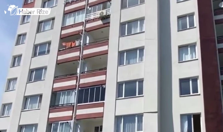 Giresun'da sekizinci kattan düşen 2 yaşındaki çocuk öldü