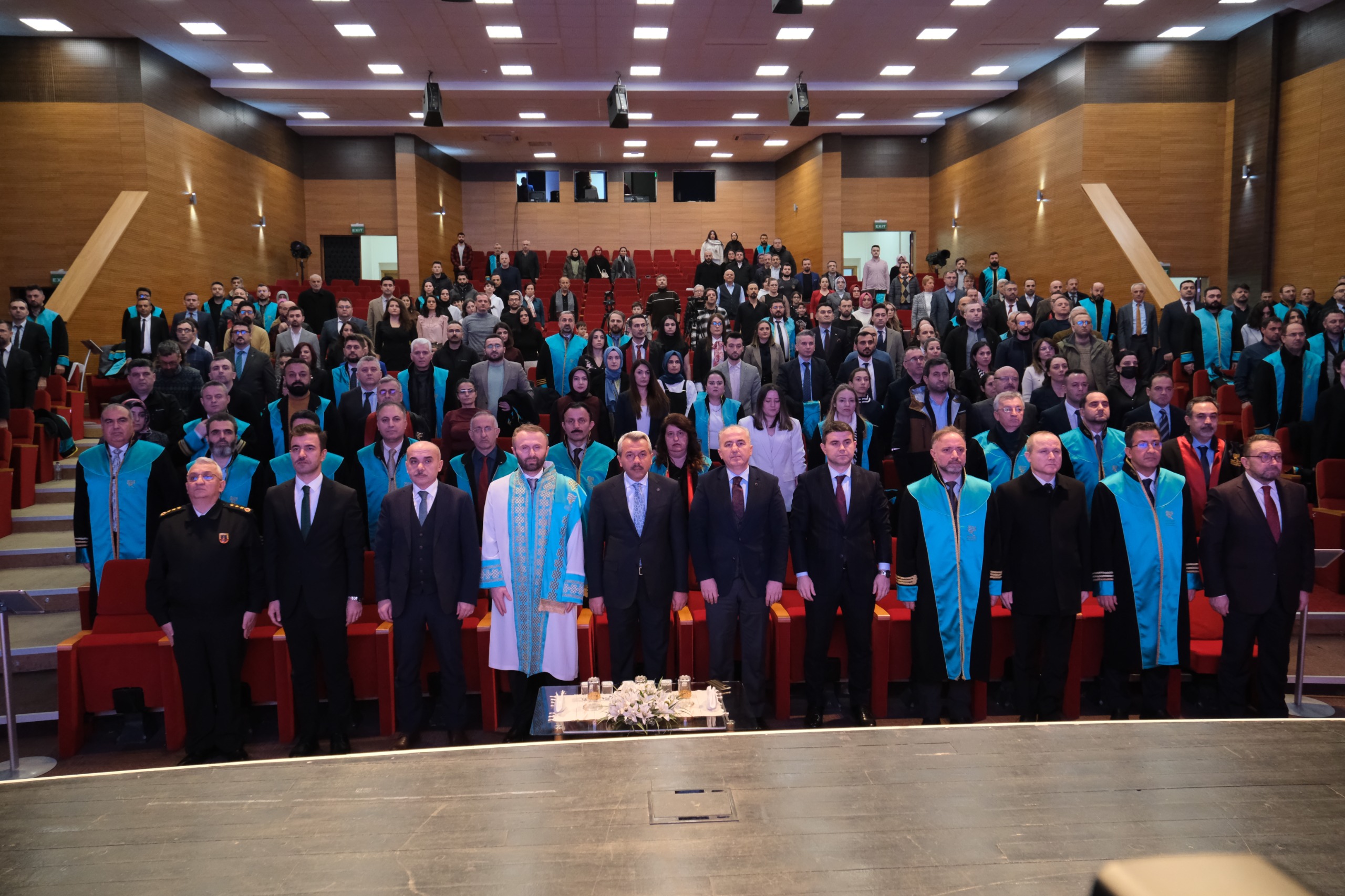 Üniversitemizde Akademik Yükselme Töreni Düzenlendi