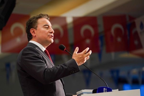 Babacan: Gençlerin, ailelerin kurban edildiği bir Kurban Bayramı’na doğru yaklaşıyoruz