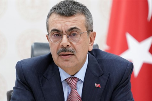 Bakan Tekin, AGS'ye gireceklere başarılar diledi