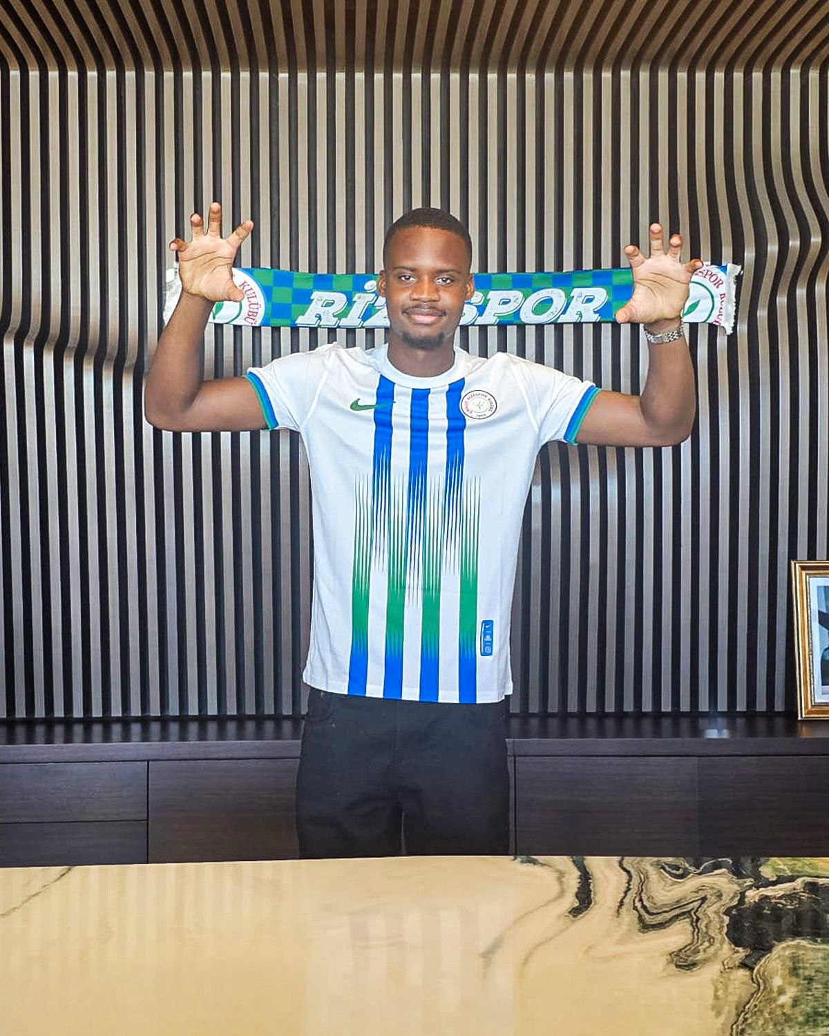 Rizespor’dan Genç Stopere 3 Yıllık İmza: Siaka Bakayoko