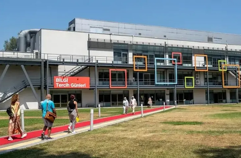 İstanbul Bilgi Üniversitesi’nin Faaliyet İzni Kaldırıldı